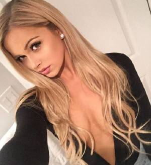 Katya escorte avec Elite Girls